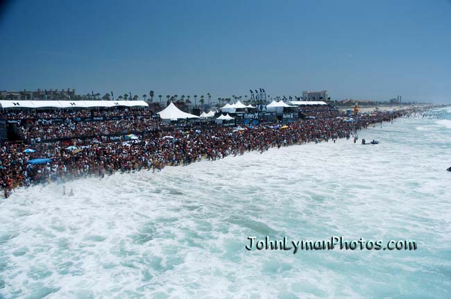 054 Surfing Contest  Huntington Beach, California